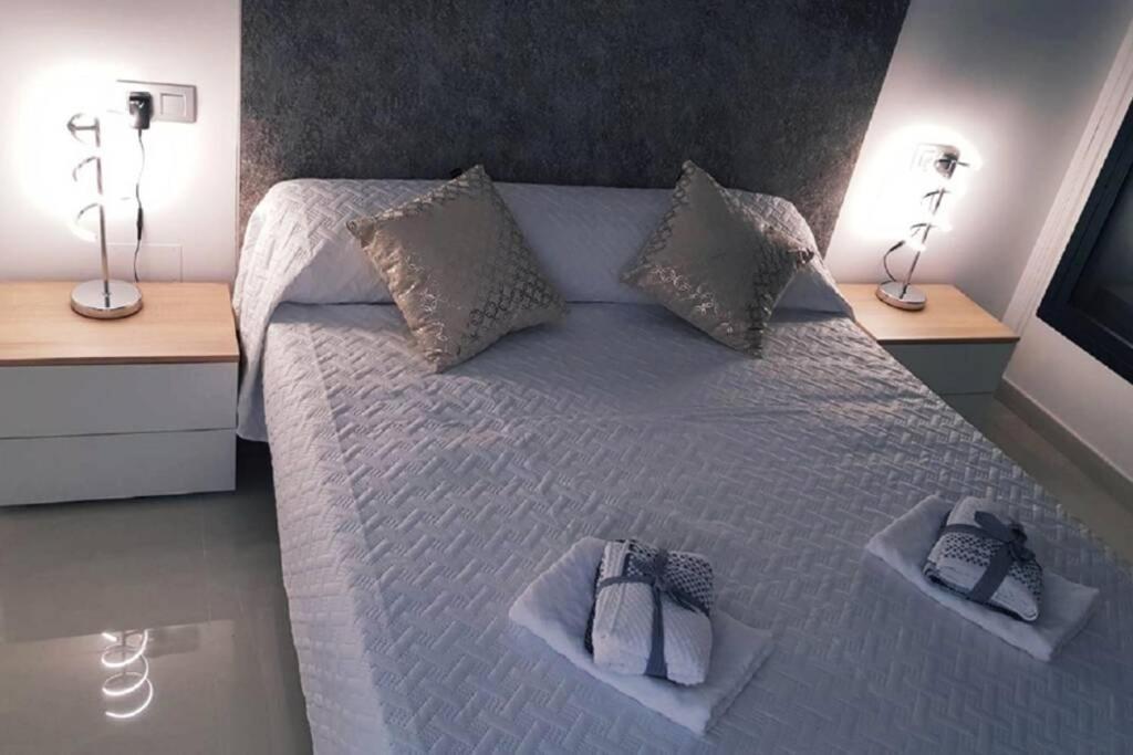 Brilliant Apartment Cibeles Torrevieja Bagian luar foto