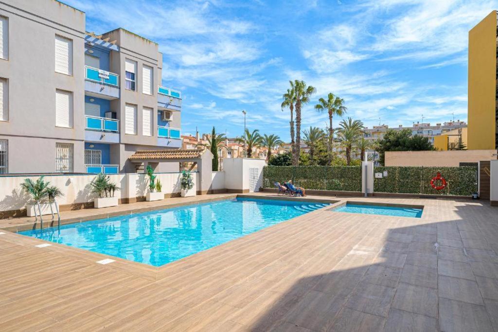 Brilliant Apartment Cibeles Torrevieja Bagian luar foto